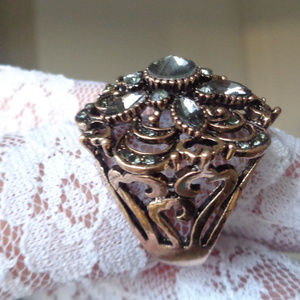 VINTAGE HANDCRAFTED Jewelry - ART DECORE CHARMING GRAYSTONE HANDCRAFTED RING VINTAGE HANDCRAFTED Jewelry - ART DECORE CHARMING GRAYSTONE HANDCRAFTED RING